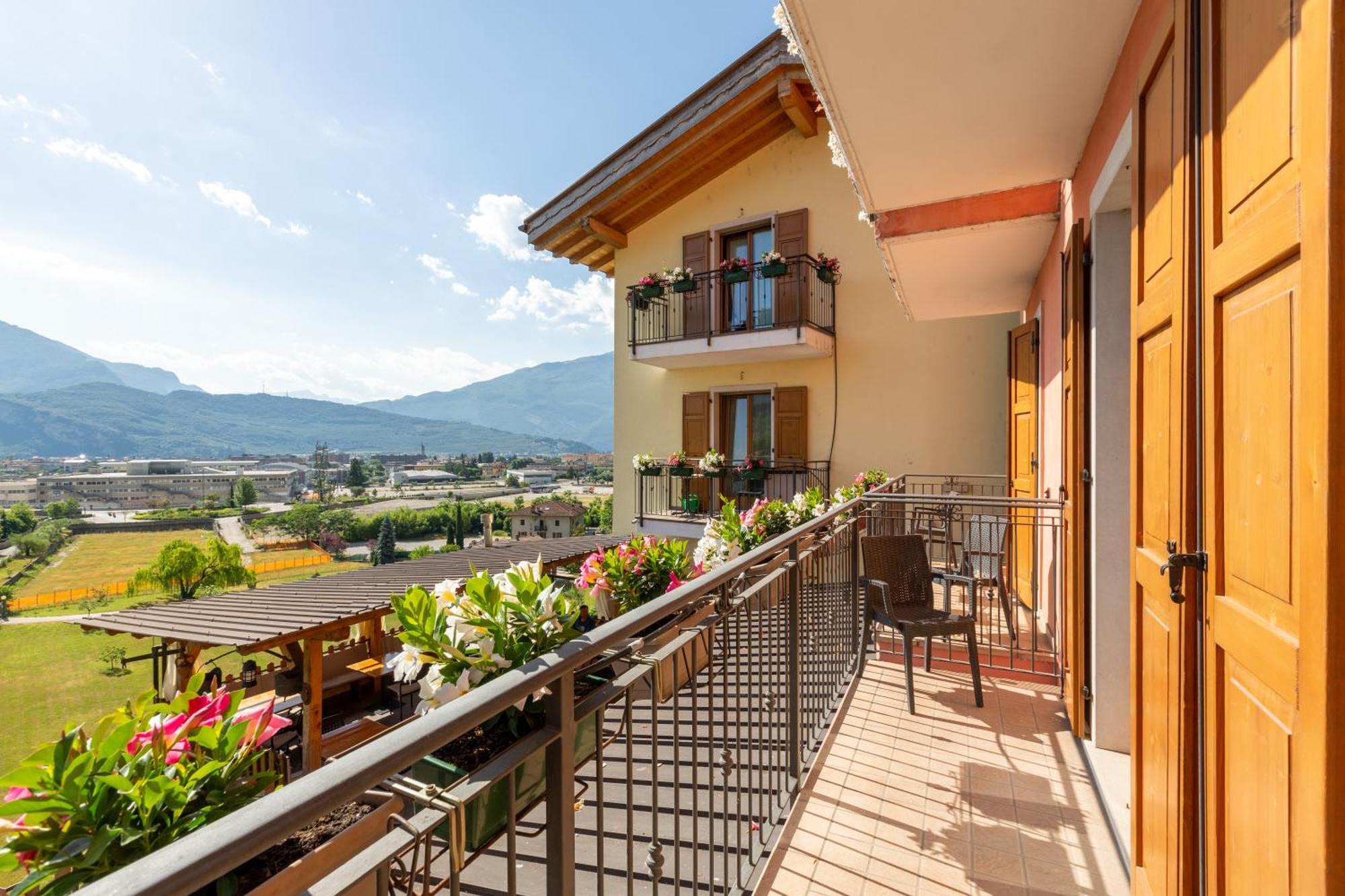 Agritur Eden Marone Villa Riva del Garda Exteriör bild